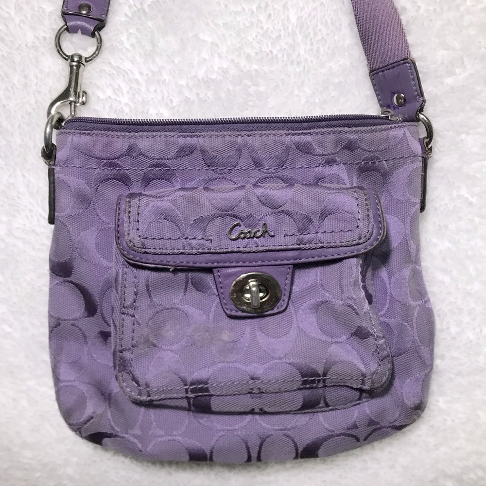 Authentic Lavender Coach Crossbody Bag Gem